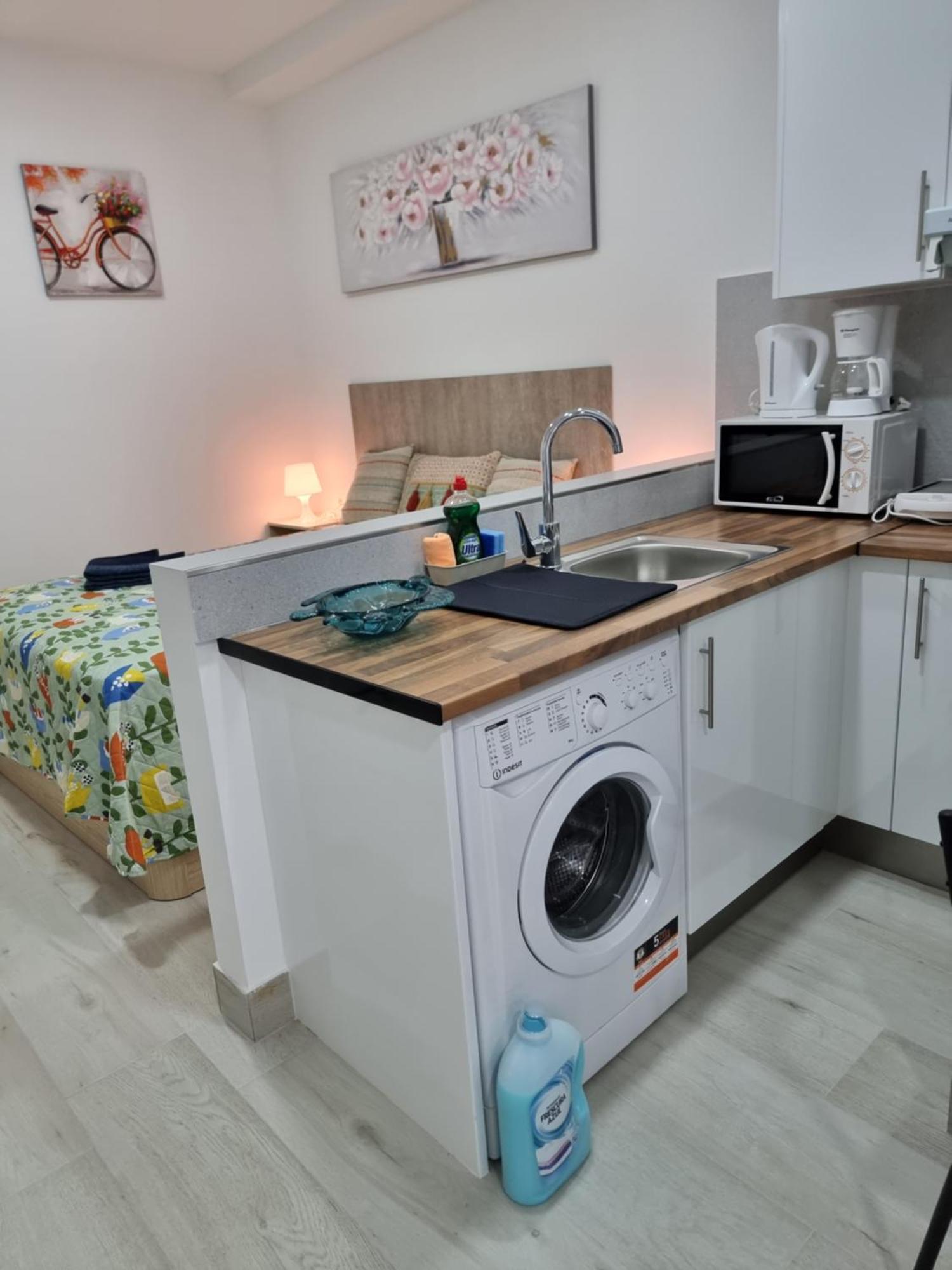 Apartamentos Zanca City Center Free Luggage Storage Malaga Exterior photo