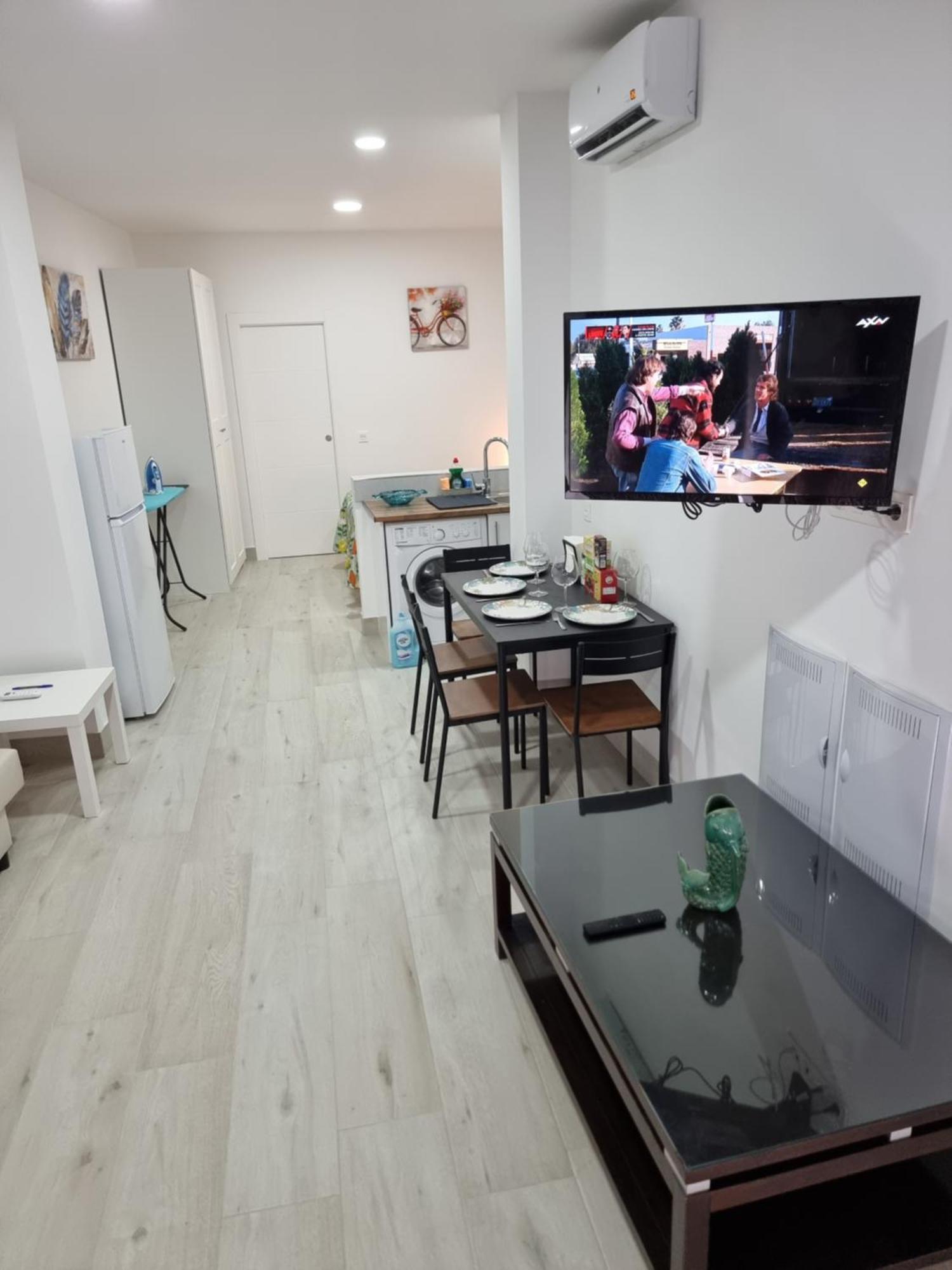 Apartamentos Zanca City Center Free Luggage Storage Malaga Exterior photo