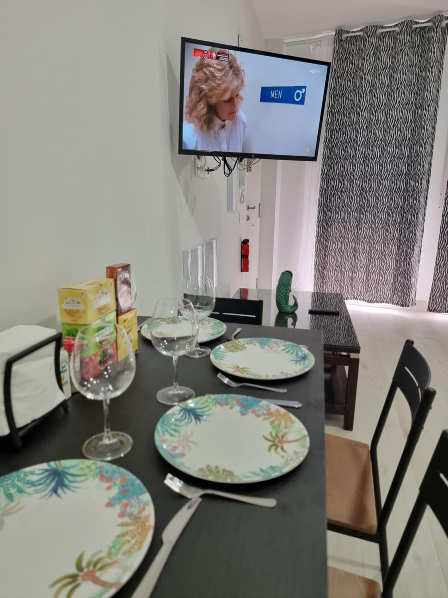 Apartamentos Zanca City Center Free Luggage Storage Malaga Exterior photo